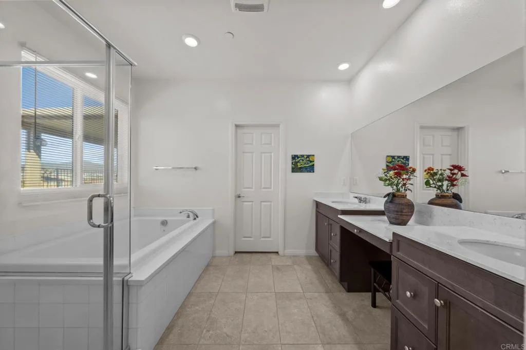 32858 Sycamore Canyon Lane, Winchester, California 92596 home-pic-25